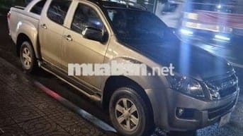 Isuzu Dmax 2015 LS 2.5 4x2 MT - 50000 km