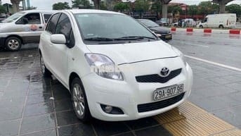 Toyota Yaris 2010 1.3 AT - 15000 km