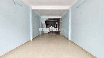 Cho thuê nhà 4 tầng mặt tiền Lý Thái Tông, Thanh Khê.