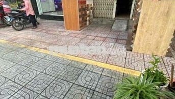 Cho thuê mặt bằng vỉa hè tạ quang bửu