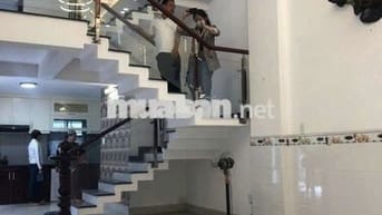 Cho thuê nhà nguyên căn. Đường Phạm Văn Hai.Phường 5. Quận Tân Bình