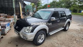 Kiểu dáng Toyota Prado siêu rộng giá rẻ