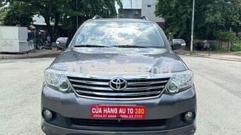 Toyota Fortuner 2015 2.7V 4x2 AT -
