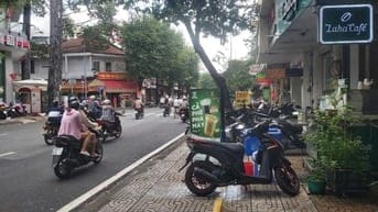 Bán nhà mặt tiền đường Nguyễn Trãi