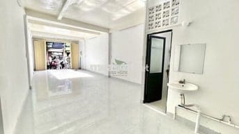 CHO THUÊ NHÀ KINH DOANH MỚI 2 TẦNG MẶT TIỀN LÊ HỒNG PHONG