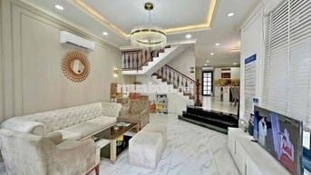 Biệt Thự Full Nội Thất Có Hồ Bơi