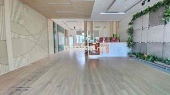 Mặt tiền Đại Lộ Bình Dương , gần toà nhà Becamex, phố ngân hàng