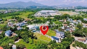 Bán Đất nền thổ cư Họa Lạc cách Đại Lộ Thăng Long (Ga Metro) 300m