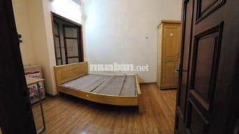 Phòng khép kín 20m2 Lạc Long Quân, Tây Hồ