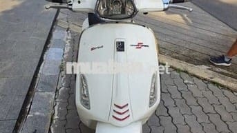 Cần pass lại xe VESPA SPRINT 125CC 3VAL như hình