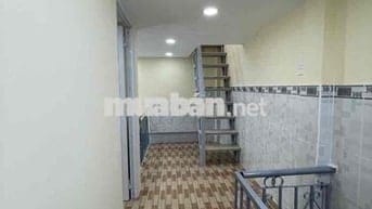 Nhà 1 trệt . 1 lầu . 2 PN . 2VS