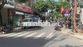 Cần bán lô góc 2 mặt tiền vị trí kinh doanh tốt - Hòa cường - Đà Nẵng