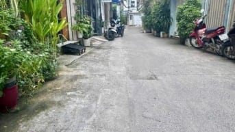 Nhà cho thuê nguyên căn hẻm xe hơi 217/27 Bùi Đình Túy Bình Thạnh