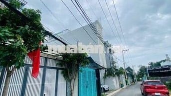 HÀNG THƠM GIÁ TỐT ĐẤT MẶT TIỀN  XD TỰ DO NGAY PHẠM VĂN ĐỒNG