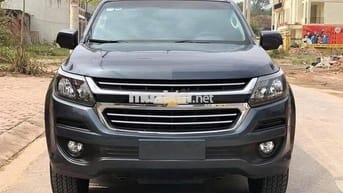 Bán Chevrolet Colorado 2017 máy dầu, số sàn.