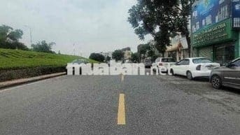 Bán Mảnh Đất Siêu Hiếm Sát Ngọc Thuỵ,LB Cách đúng 1Nhà Ra Mặt Phố