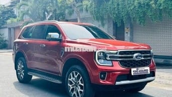 Ford Everest Titanium 4x4 2023, hỗ trợ vay 75%