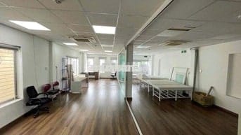 CHO THUÊ SÀN VĂN PHÒNG RỘNG 120M2 NGUYỄN ĐÌNH CHIỂU,Q1,GIÁ 30 TRIỆU
