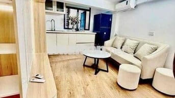 MẶT NGÕ THÔNG - GẦN PHỐ - FULL NỘI THẤT - 18m x 5 tầng. Nhỉnh 4 tỷ.