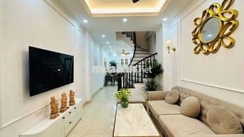SIÊU PHẨM TÂY MỖ - OTO ĐỖ CỔNG - FULL NỘI THẤT - GẦN PHỐ KINH DOANH