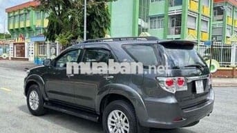 Toyota Fortuner 2015 2.7V 4x2 - 86000 km