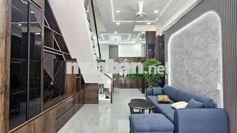 Nhà đẹp-Giá Tốt chỉ 2TỶ390 ngay CO.OPMART Đ.Trần Bình Trọng, Phú Thọ.
