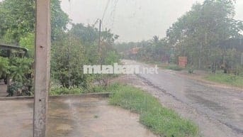 Tôi chính chủ kẹt tiền bán đất