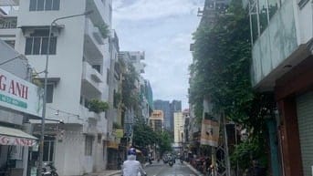 BÁN NHÀ HXH,BÀN CỜ, P3, Q3.DT:5,2X17, 1TR1L, GIÁ:17,5 TỶ