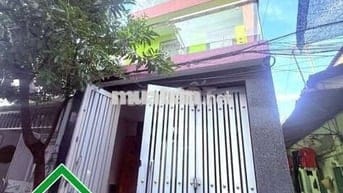 NHÀ HẺM XE HƠI NGAY CHỢ VẢI PHÚ THỌ HÒA – DT 60M2 – 3 TẦNG – 4PN – 3WC