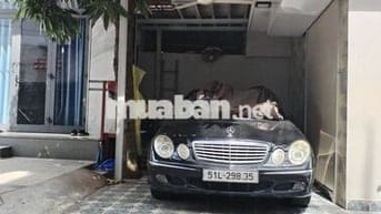 Mercedes Benz E Class 2003  - 160000 km