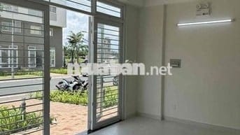 CHO THUÊ CĂN HỘ SHOPHOUSE TẦNG TRỆT CHUNG CƯ NAM LONG 2 CENTRAL LAKE