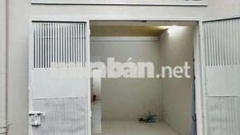 Kẹt tiền bán gấp nhà cấp 4 tiện xây mới dt 3×10 hẻm trước nhà 3m