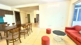 Cho thuê căn hộ CC tòa nhà 96 Định Công; căn góc 131m2 - 03 phòng ngủ;