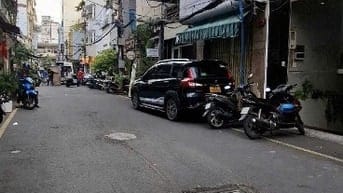 Bán Nhà HXT Lê Thị Hồng Gấm, P.NTB, Q.1 : DTCN 83m2, 7 Tầng, Gía 38 tỷ