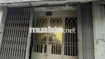 Cho thuê nhà quận 4 gần cầu calmette