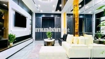 11 tỷ  - 38m dân xây 2 mặt ngõ - 10m ra mặt phố Hàm Nghi