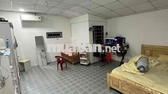 Phòng trống cho nữ thuê, ngay chợ Thủ đức kế bên nhà sách thủ đức