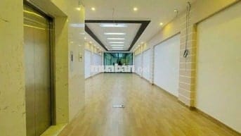 Cho thuê nhà 6 tầng + 1 hầm mặt tiền 2/9 - ( ngang 5m , thang máy )
