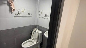   BÁN GẤP NHÀ GẦN CHỢ AN LẠC GIÁ 1TỶ 8 (SỔ HỒNG RIÊNG)