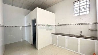 CHO THUÊ NHÀ KINH DOANH ĐƯỜNG NGUYỄN TẤT THÀNH GIÁ 10 TRIỆU/THÁNG