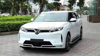 VinFast VF9 2025 Eco giá tốt