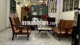 Kiệt nguyễn công hãng chủ bán gấp