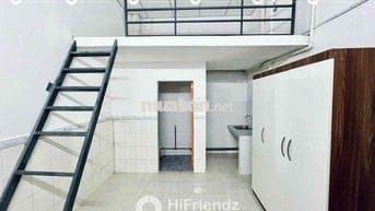 TRỐNG LẠI 1 PHÒNG GẦN ĐẦM SEN SẴN MÁY LẠNH TỦ ĐỒ