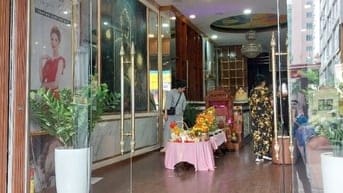 Mặt tiền Sư Vạn Hạnh P9,Q5. DT: 8,4 dài 24m.7 Lầu. 76 Tỷ