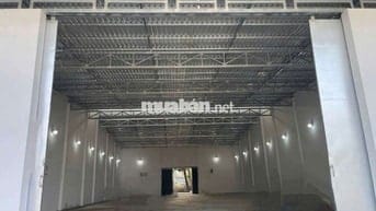CHO THUÊ KHO CTY8 . 300MV KHO + 132 SÂN SAU. 1PN. 2wc giáp SÔNG.