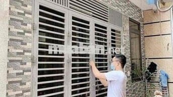 Chính chủ do không có nhu cầu bán nhà thanh lãm cạnh đại học đại nam