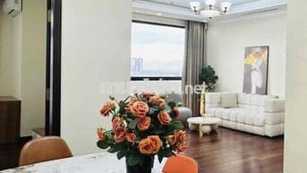 CĂN HỘ CC MẠC THÁI TỔ 82m 2pn 2vs 2bc full nội thất 5,45 tỷ