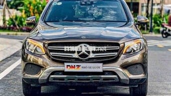 Mercedes Benz GLC 2018 250 4MATIC - Màu Nâu