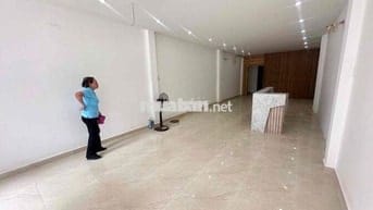 Cho thuê nhà mặt tiền 2 lầu mới rộng 100m2 ngay đường CMT8