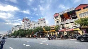 KINH DOANH NGÀY ĐÊM ĐƯỜNG 3 OTO TRÁNH- CÁCH VÕ NGUYÊN GIÁP 100m
